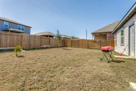 New construction Single-Family house 9222 Espadrille Run, Converse, TX 78109 null- photo 20 20