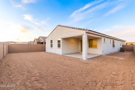 New construction Single-Family house 17627 W Oregon Ave, Litchfield Park, AZ 85340 Harlow- photo 32 32