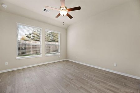 Photos are REPRESENTATIVE of the home /floor plan and are NOT of the actual home.  Selections, features, and room options may vary.  For more info., contact Chesmar Homes.