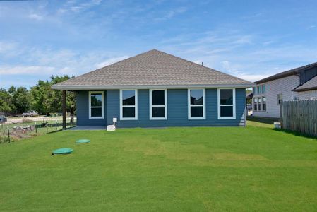 New construction Single-Family house 2528 Deer Trl, Granbury, TX 76048 - image