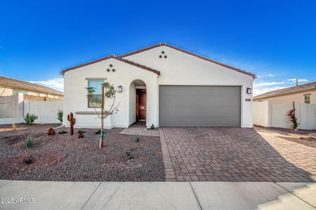 New construction Single-Family house 17765 W Silverwood Dr, Goodyear, AZ 85338 - photo 0