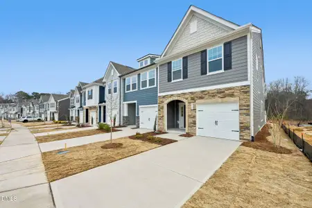 New construction Townhouse house 937 Kensley Grove Ln, Unit #40, Fuquay Varina, NC 27526 - image