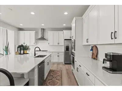 New construction Single-Family house 946 Rustling St, Windsor, CO 80550 plan Hemingway - image 11