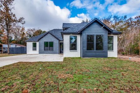 New construction Single-Family house 1006 Kalura Way, Tool, TX 75143 - photo 0