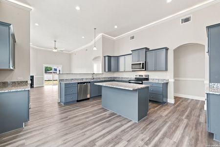 New construction Single-Family house 130 Merion Ln, La Vernia, TX 78121 - image 13