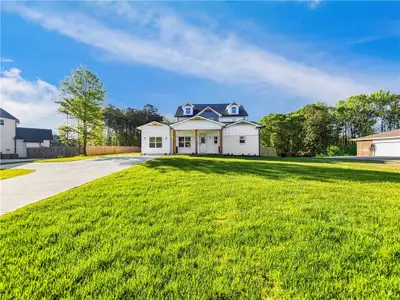 New construction Single-Family house 518 Hoke O'Kelly Mill Rd Sw, Loganville, GA 30052 - image