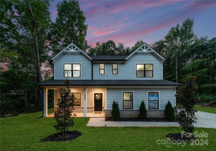 New construction Single-Family house 8001 Willhill Road, Charlotte, NC 28227 - photo 0 0