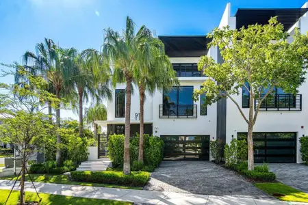 New construction Townhouse house 914 Palm Trl, Delray Beach, FL 33483 - image