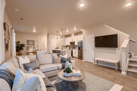 Spring Valley by Landsea Homes in Longmont - photo 5 5