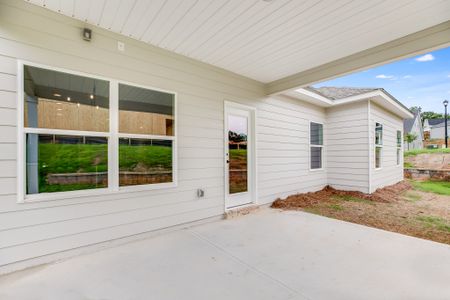 New construction Single-Family house 100 Cresthaven Dr, Carrollton, GA 30117 null- photo 27 27