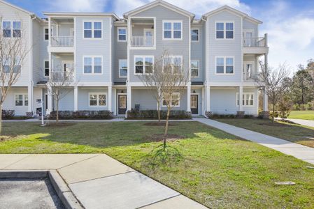 New construction Townhouse house 635 N Laurel St, Summerville, SC 29483 - image