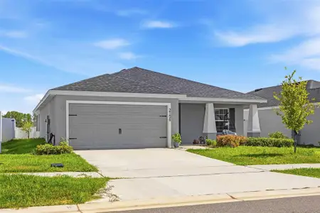 New construction Single-Family house 2156 Desert Rose Dr, Davenport, FL 33837 plan Parker - image
