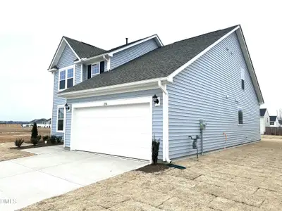 New construction Single-Family house 296 Peach Grove Wy, Lillington, NC 27546 - image