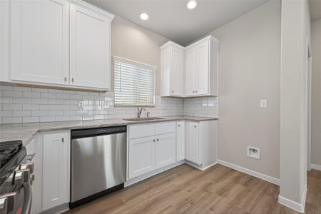 New construction Single-Family house 24718 Windward Birch Way Ct, Houston, TX 77336 - image 5