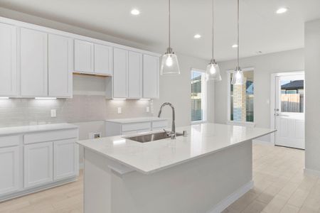 Sunterra Lakes by Long Lake Ltd. in Brookshire - image 12