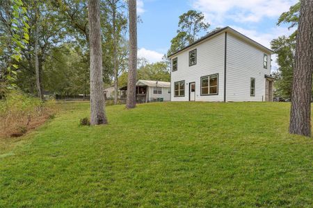 New construction Single-Family house 1100 Franconia Drive, Conroe, TX 77316 - photo 27 27