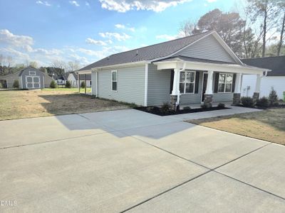 New construction Single-Family house 139 W Allen St, Four Oaks, NC 27524 - image