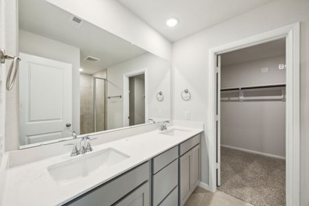 New construction Single-Family house 1117 Novelle Bend Dr, Houston, TX 77336 - image 8