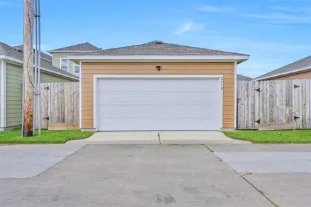 New construction Single-Family house 2519 S Houston Ave, Pearland, TX 77581 - image