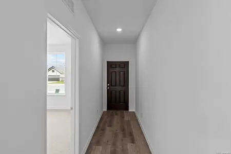 New construction Single-Family house 8342 Hamrick Cir, San Antonio, TX 78252 plan Hewitt - image 15
