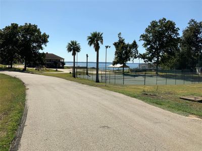 New construction Single-Family house 131 Bending Oaks Dr, Livingston, TX 77351 - image