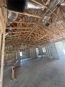 Living space/dining room area