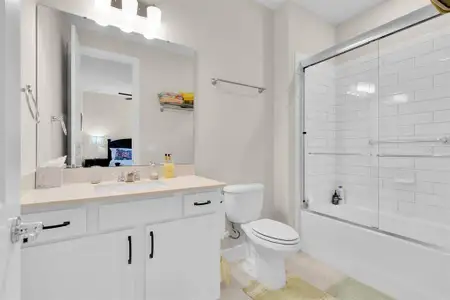 New construction Single-Family house 1425 Lone Wood Blvd, Orlando, FL 32828 null- photo 10 10