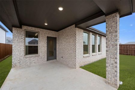 New construction Single-Family house 1210 Rothland Ln, Red Oak, TX 75154 Cottonwood II W- photo 24 24