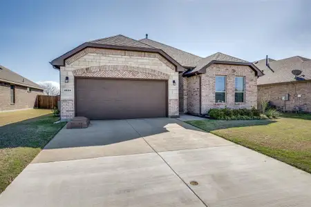 New construction Single-Family house 4024 Harvey Ln, Krum, TX 76249 - image