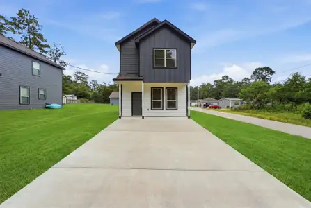 New construction Single-Family house 15608 Sycamore Dr, Montgomery, TX 77356 - image