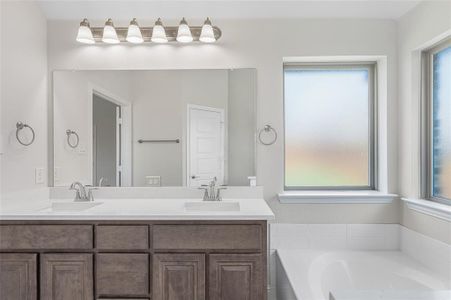 New construction Single-Family house Pilot Point, TX 75009 plan Kirlin - image 8