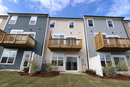 New construction Townhouse house 10042 Secluded Garden Dr, Apex, NC 27523 plan Buckingham - image