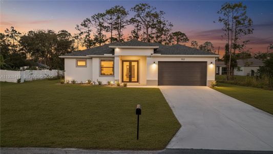 New construction Single-Family house 902 Magnolia Ave, Lehigh Acres, FL 33972 - image
