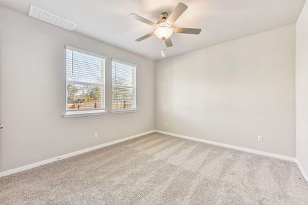New construction Single-Family house 944 Sun Grove Trl, Georgetown, TX 78628 Olympic- photo 14 14