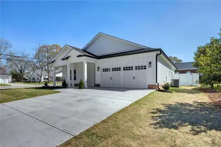 New construction Single-Family house 5186 Hartsook Dr, Covington, GA 30014 - image