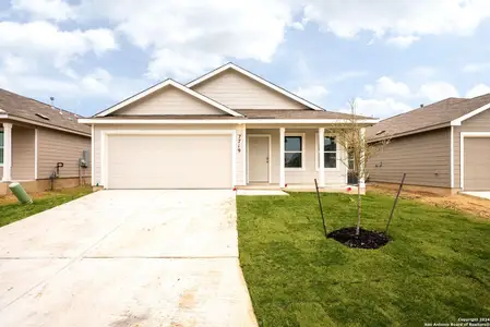 New construction Single-Family house 7719 Yeti Park, San Antonio, TX 78227 plan Fullerton - image