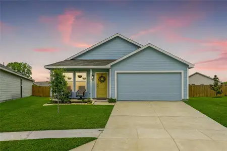 New construction Single-Family house 6804 Teal Cir, Princeton, TX 75407 plan Newlin - image
