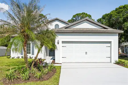 New construction Single-Family house 6010 Hickory Dr, Fort Pierce, FL 34982 - image