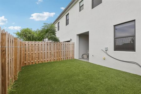 New construction Townhouse house 28639 Sw 129Th Ct, Homestead, FL 33033 - image