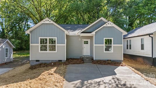 New construction Single-Family house 210 N Vance St, Gastonia, NC 28052 - image