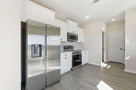 New construction Single-Family house 9125 Tibet Hwy Se, Allenhurst, GA 31301 plan The Chatman - image 8