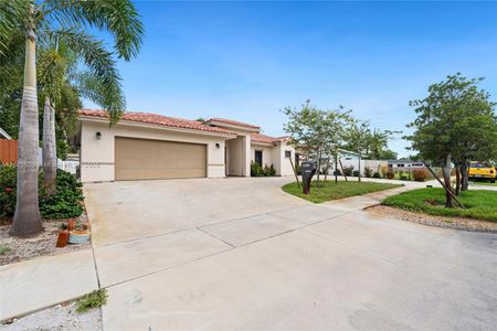 New construction Single-Family house 2011 Sw 36Th Ave, Fort Lauderdale, FL 33312 - image