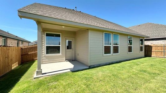 New construction Single-Family house 10817 Black Onyx Dr, Fort Worth, TX 76036 plan MALLARD - image