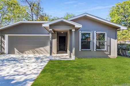 New construction Single-Family house 409 S San Augustine Avenue, San Antonio, TX 78237 - photo 0 0