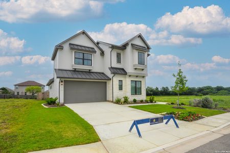 New construction Single-Family house 972 Nolte Bnd, Seguin, TX 78155 plan Roussilon - image