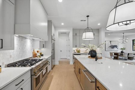 New construction Single-Family house 1031 W 43Rd St, Houston, TX 77018 - image 14