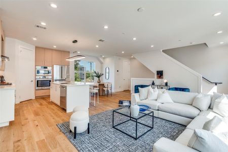 New construction Townhouse house 3940 Spring Valley Rd, Unit 3, Farmers Branch, TX 75219 - image 14