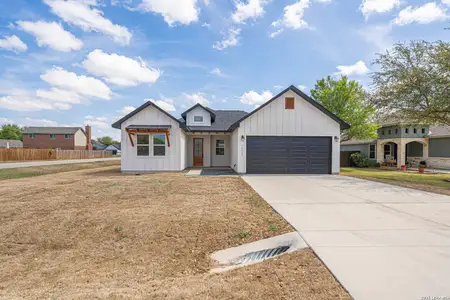 New construction Single-Family house 15622 Fox Ln, Selma, TX 78154 - image