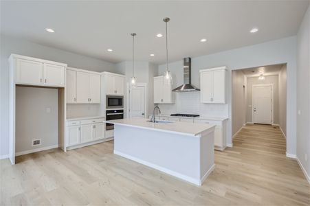 New construction Single-Family house 2093 Falling Leaf Dr, Windsor, CO 80550 null- photo 6 6