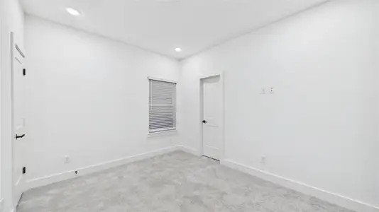 New construction Single-Family house 2726 Reynolds St, Houston, TX 77009 - image 20